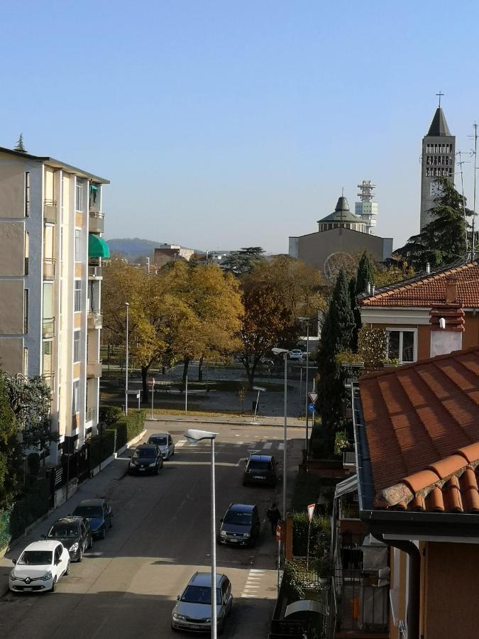 Queen East Verona Apartments Exteriör bild